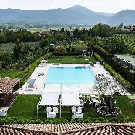 Farm stay Tenute Del Gheppio Dugenta